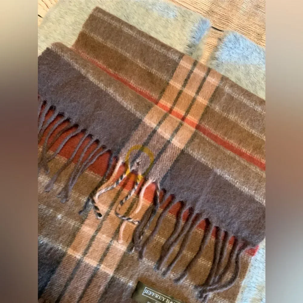 Jeffrey Banks 100% Wool Plaid Fringe Scarf